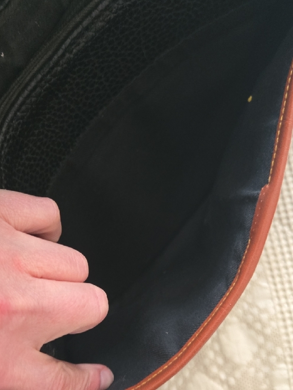 Vintage Dooney & Bourke Black Pebbled Leather Shoulder Bag with Brown Trim - Picture 9 of 16